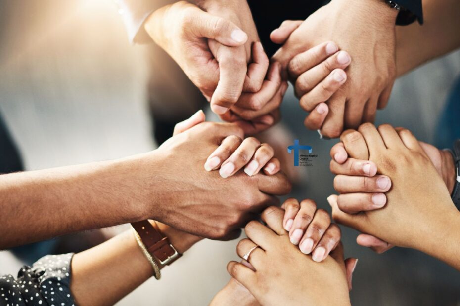 5 hands held together